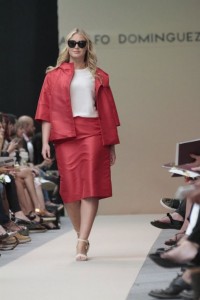 Curvies MFSHow Women AdolfoDominguez